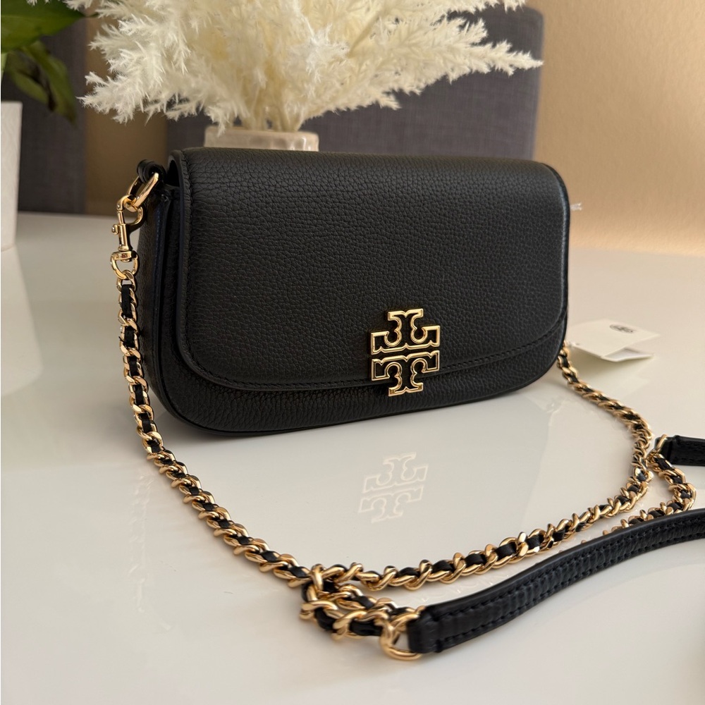 NWT Tory Burch Britten Convertible Leather Crossbody black 138772 ($525)